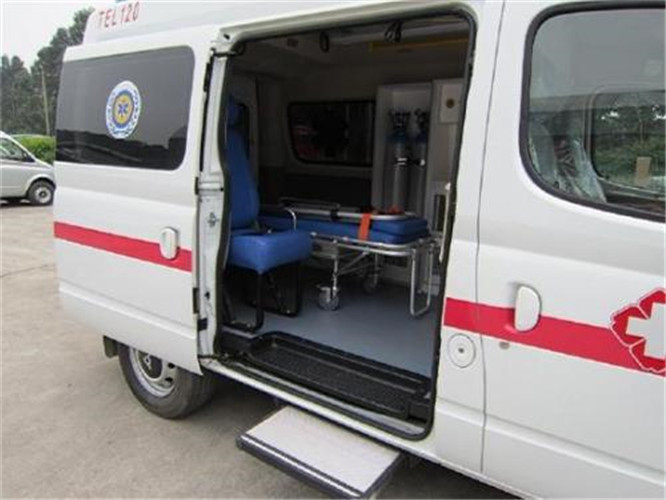 伊宁县救护车出租服务案例7