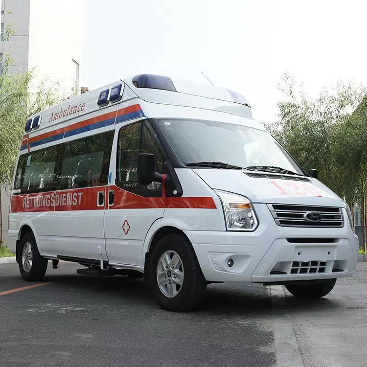 伊宁县行动不便者长途救护车租赁：安全转运的核心注意事项​